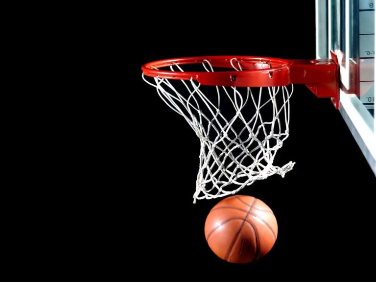 O MEU ESPORTE PREFERIDO É BASQUETE