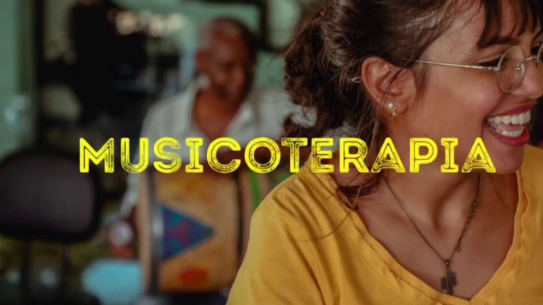 EMPATIA EM MUSICOTERAPIA