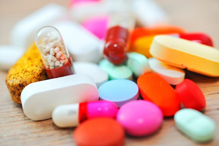 ANTIINFLAMATÓRIOS NÃO-ESTERÓIDES (AINEs)