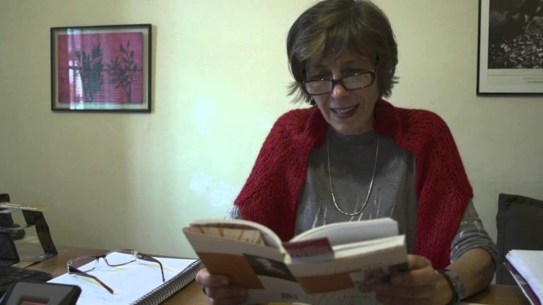 A INTERGENERECIDADE DO DIALOGISMO DE NOTÍCIAS E POEMAS
