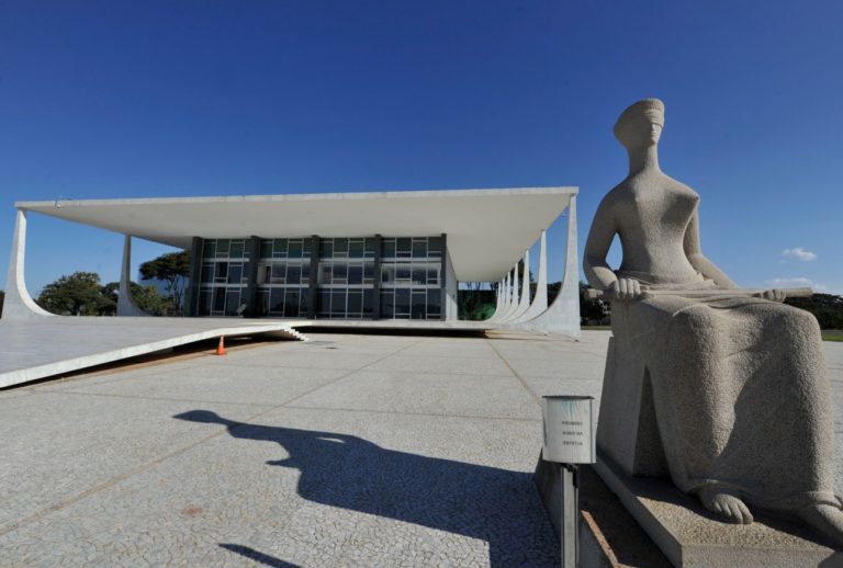 A INCONSTITUCIONALIDADE DO 3 ARTIGO – LEI 10.689
