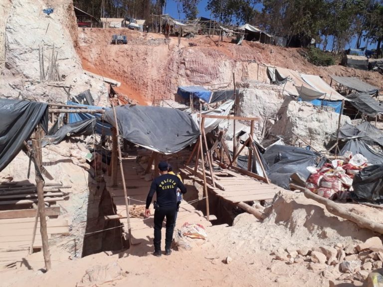 A Identidade do Garimpeiro na Obra Cascalho de Herberto Sales