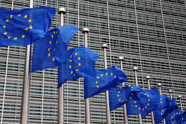 União Européia (UE)