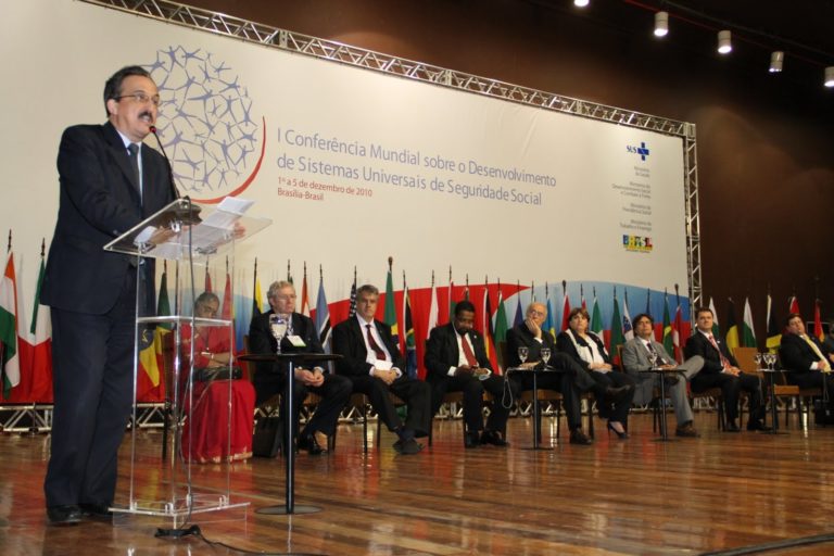 As Necessidades e os Desafios das Novas Propostas de Políticas Educativas para a América Latina e Brasil